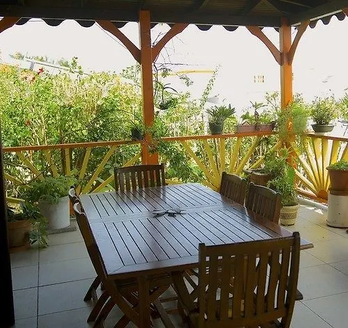 Hotel Le Soleil Levant Capesterre